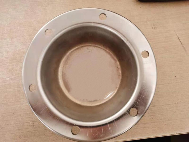 Estampado y piezas de dibujo formando chapa de metal